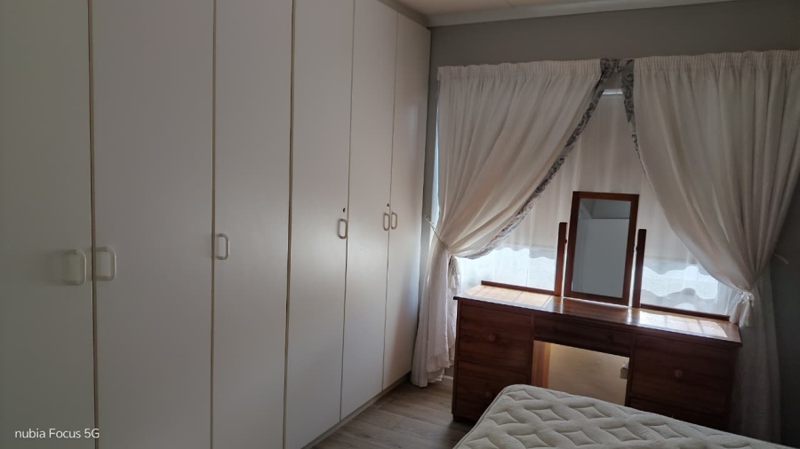 2 Bedroom Property for Sale in Ferreira Town Eastern Cape